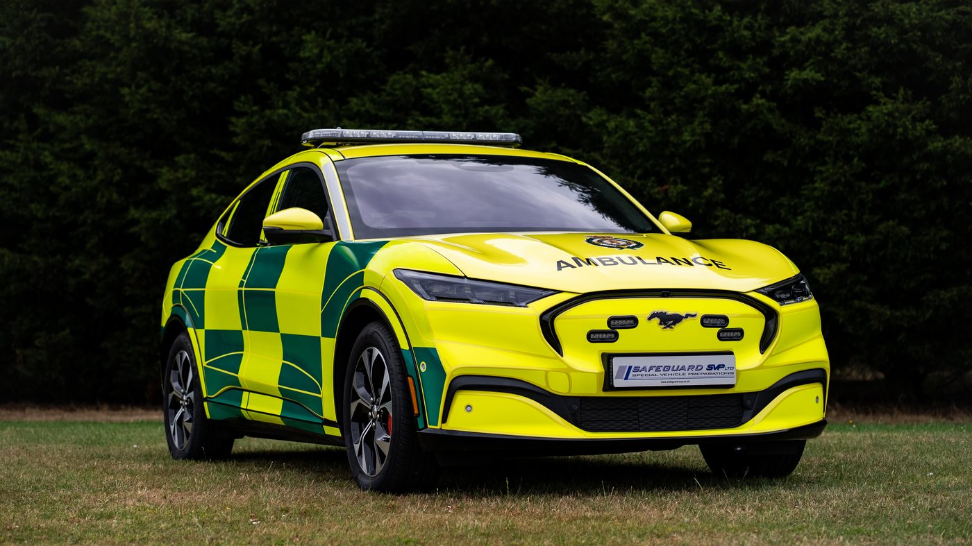 Ambulance Mustang Mach-E front detail