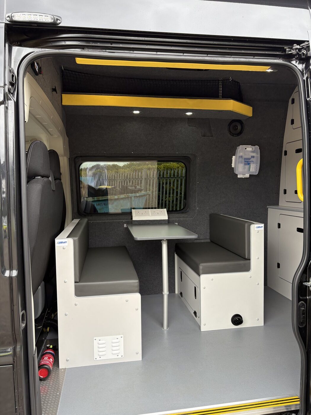 Welfare unit seating and dining area