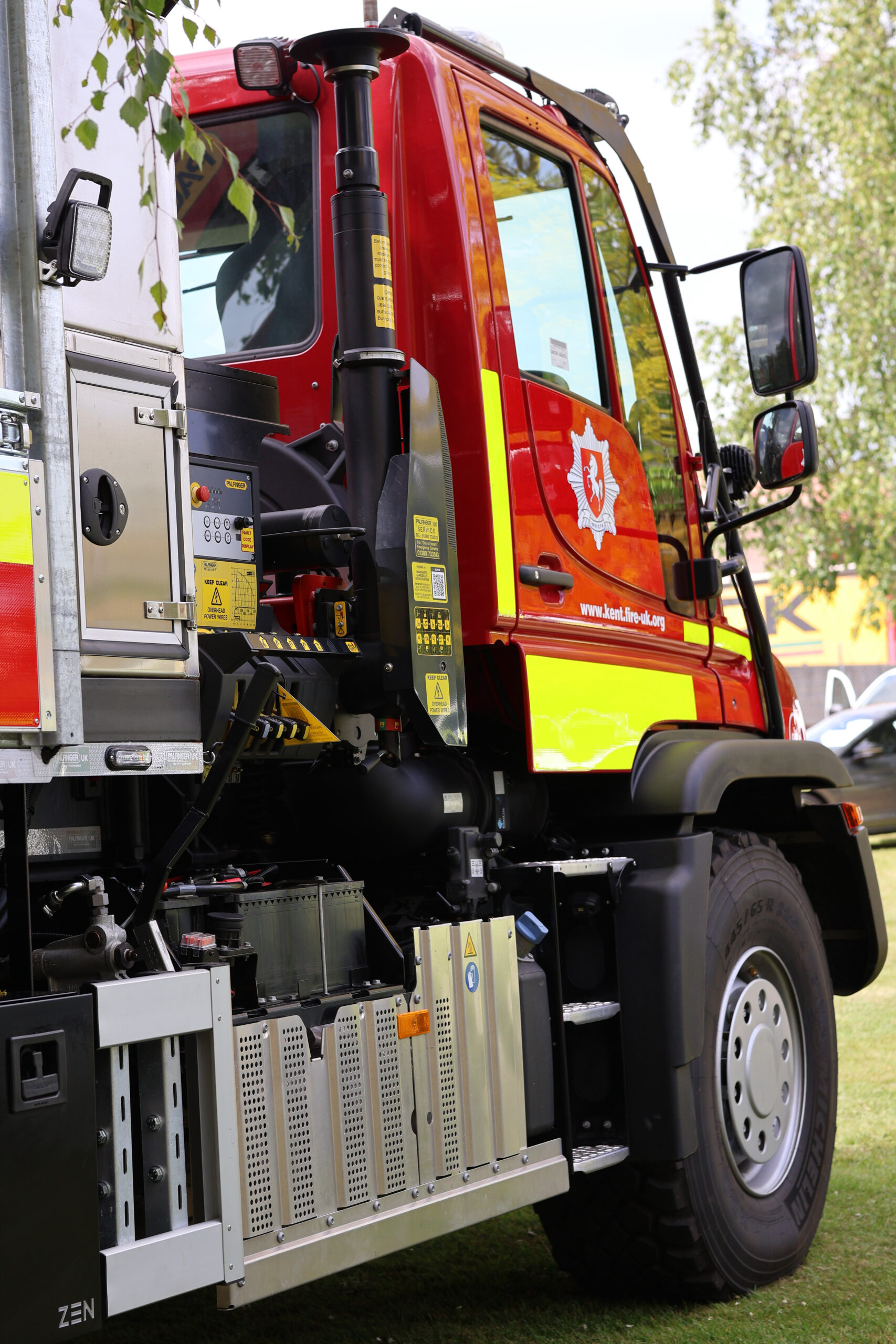 Kent Fire and Rescue Unimog, cab side view