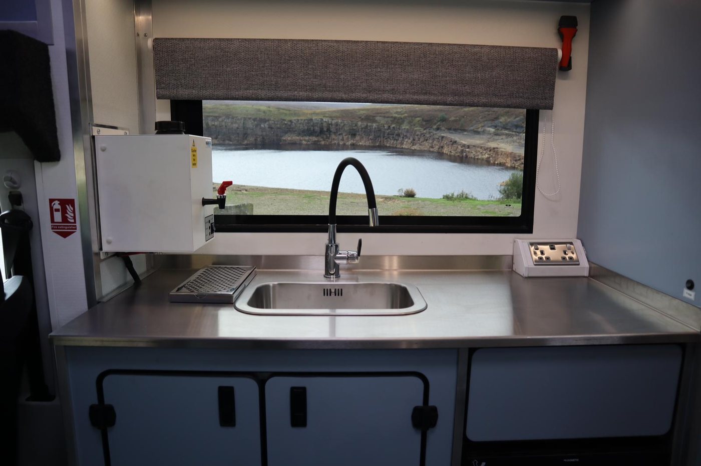 Dive unit kitchen area