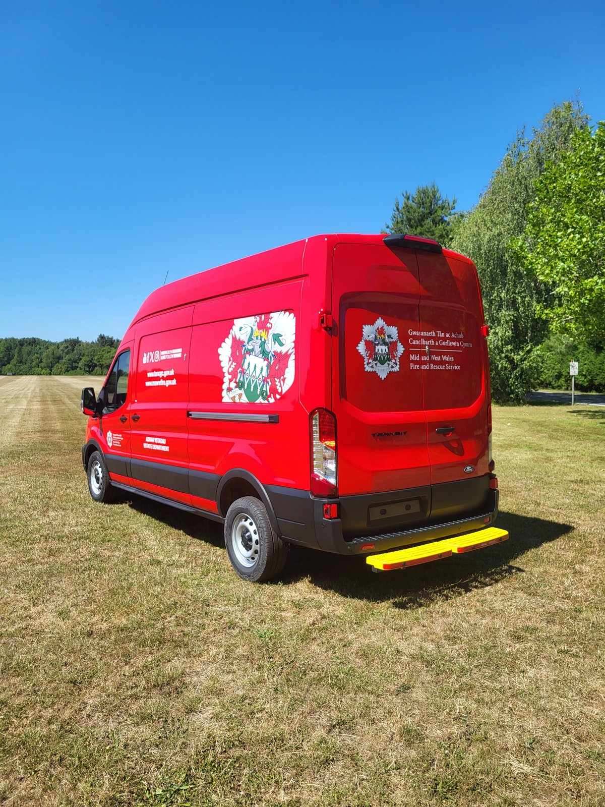 Mid and West Wales Fire and Rescue Service estates van, rear three-quarter view